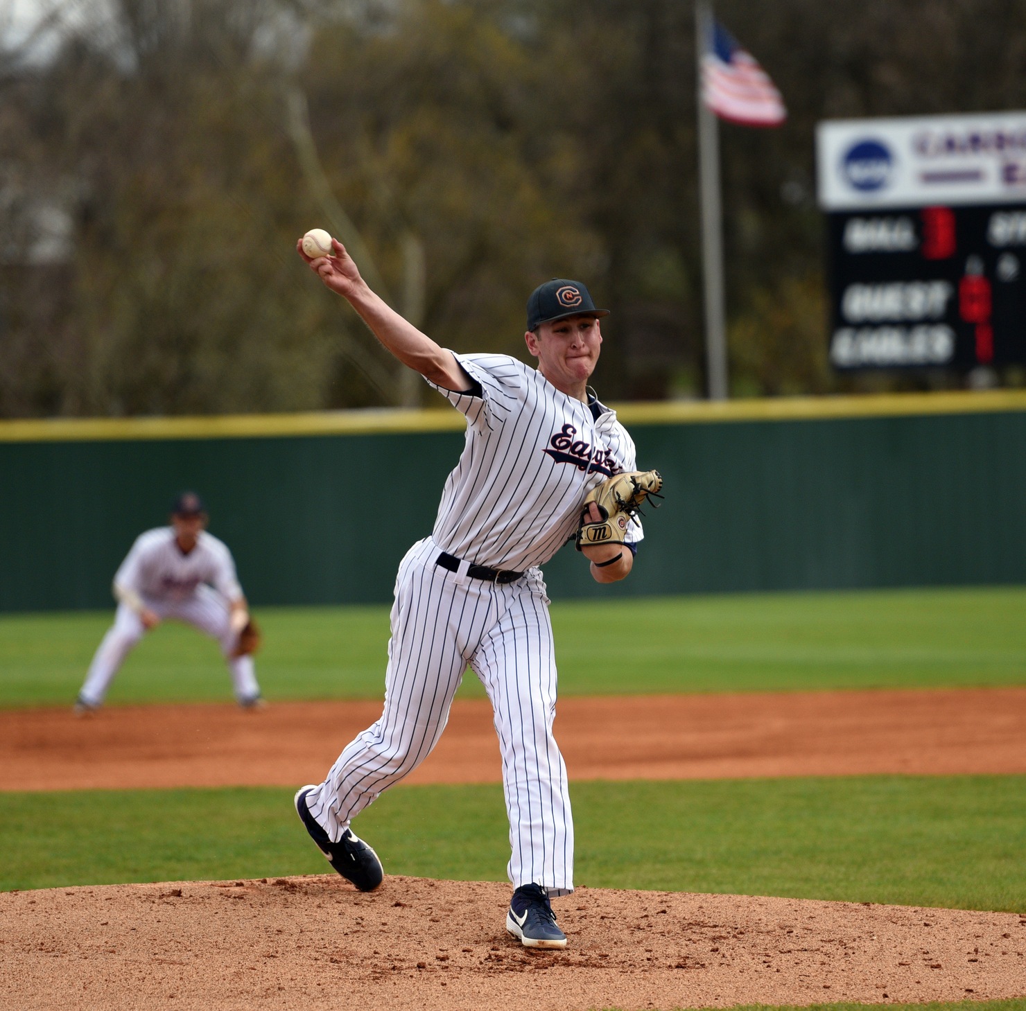 Miscues trip up Eagles in opening series battle with Wolves&nbsp;