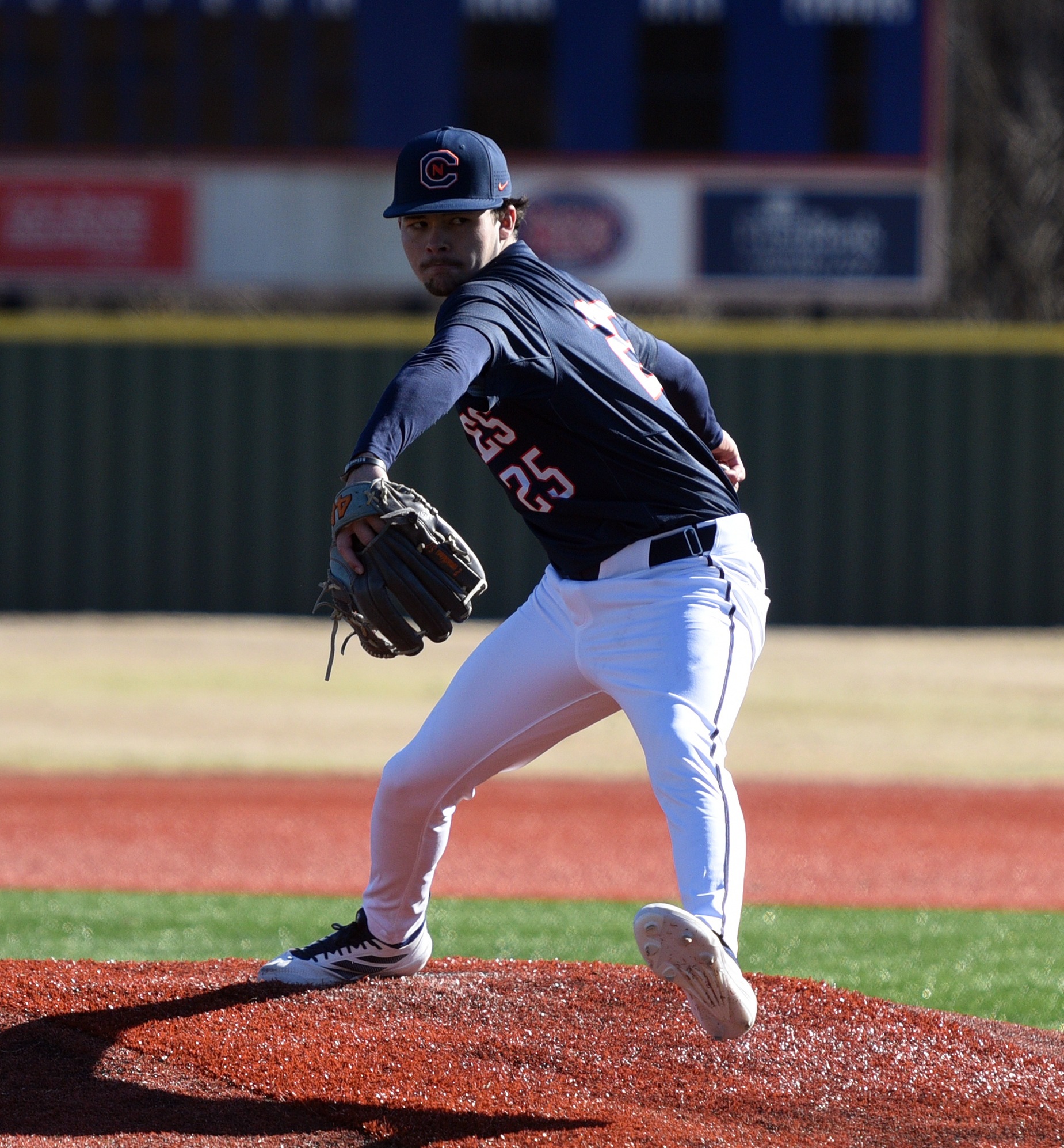 Casson shines in doubleheader split with LMU