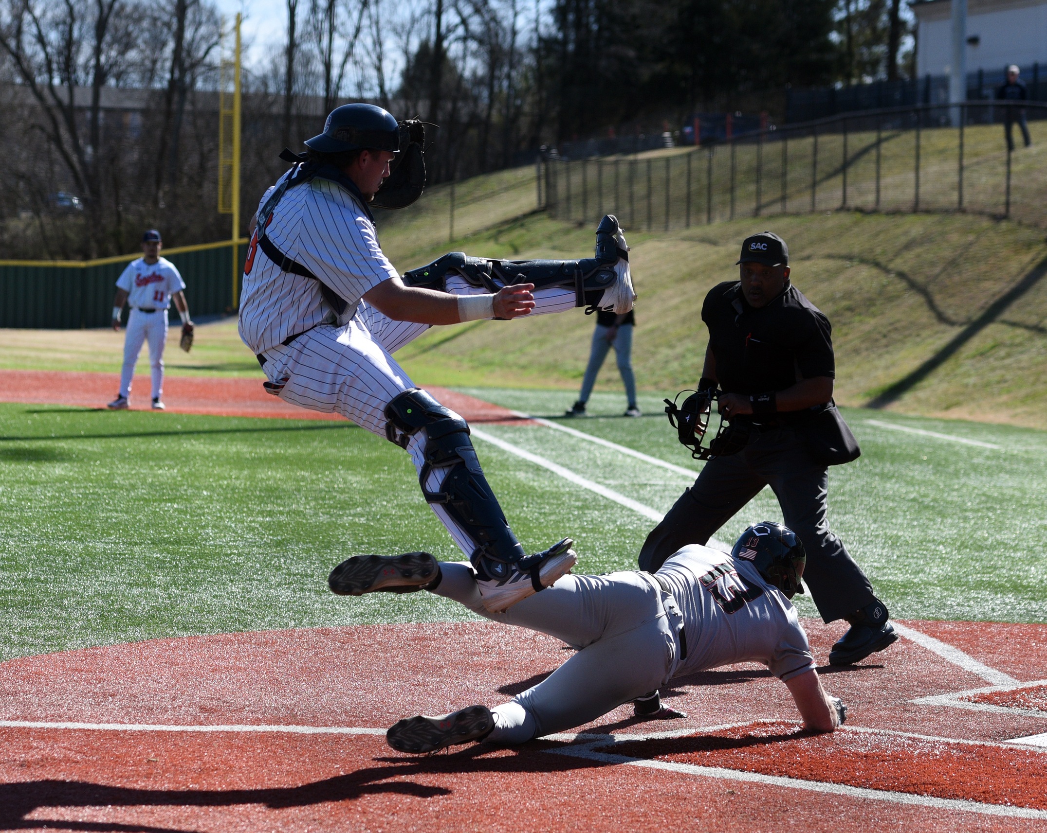 Eagles drop high-scoring affair in series opener with No. 10/6 LR