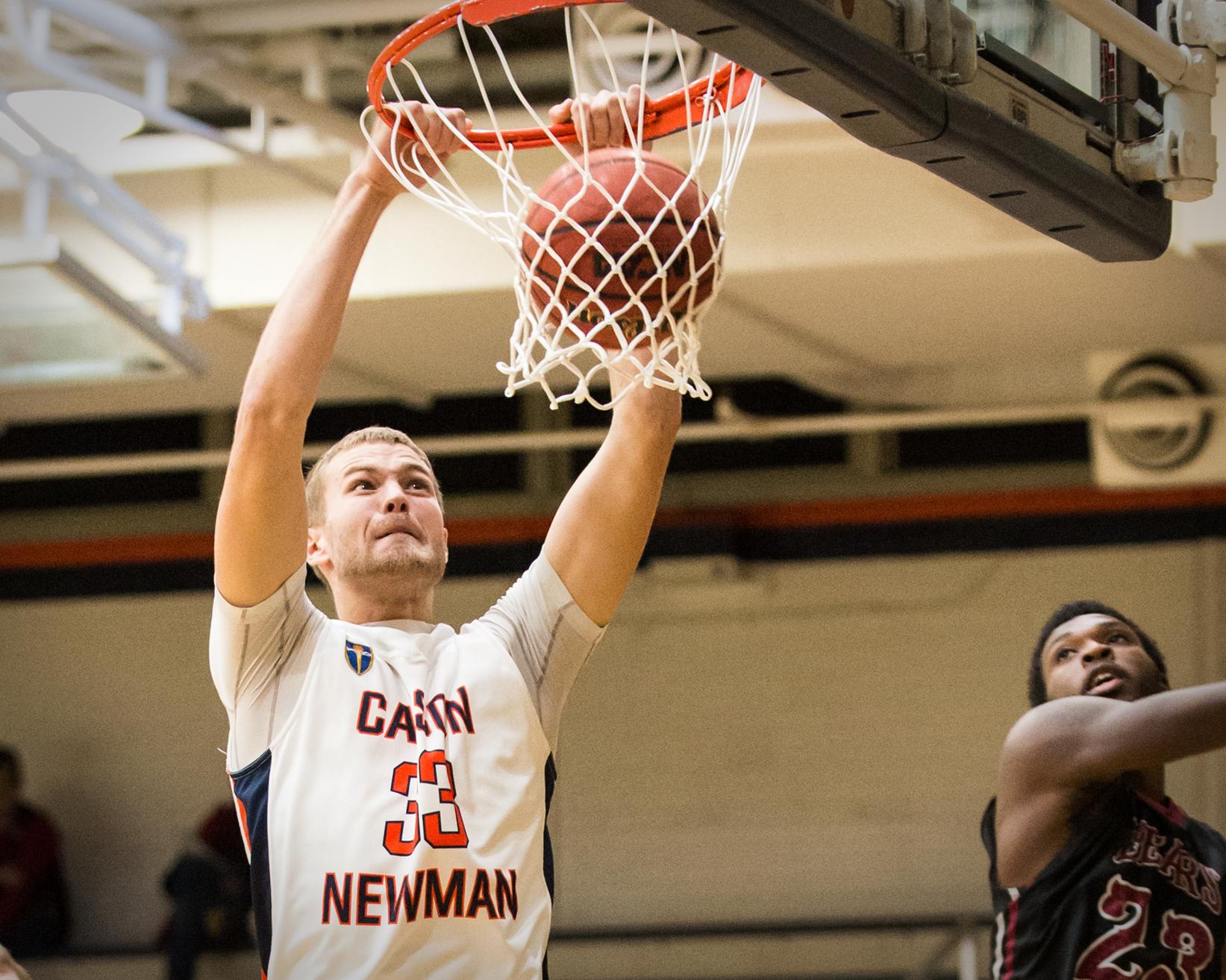 Benson&rsquo;s Bunch cracks open 2016-17 campaign at Lander Tipoff Classic