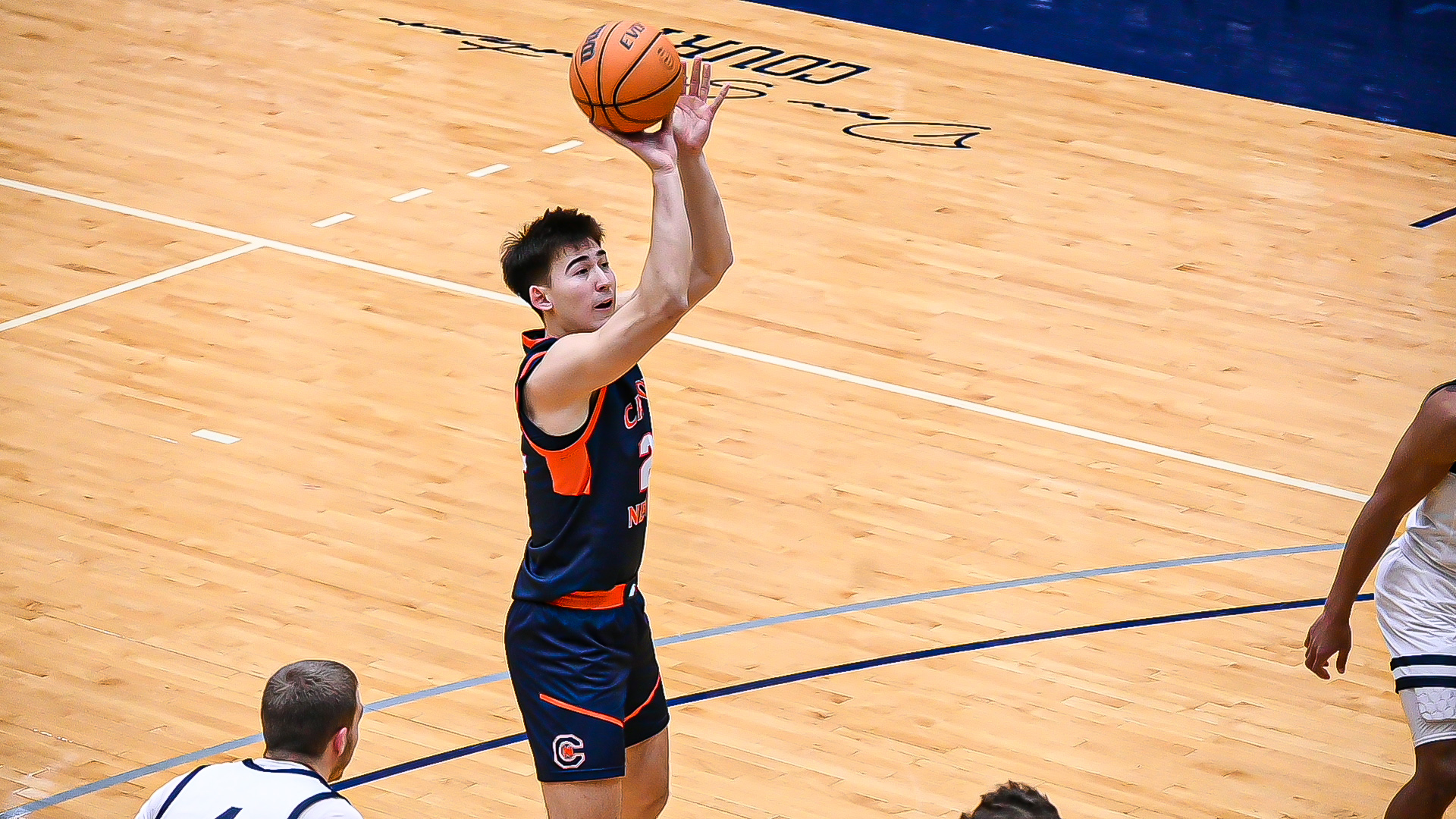 Sweet-shooting C-N sinks 18th-ranked Snakes 103-97