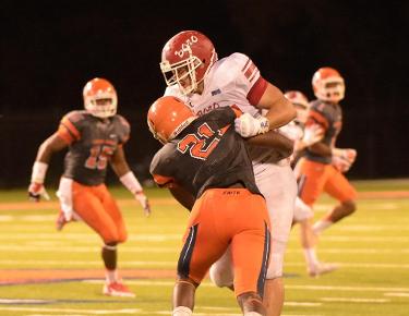 Sparks matches Warner for wins as Eagles take down Edinboro, 38-24