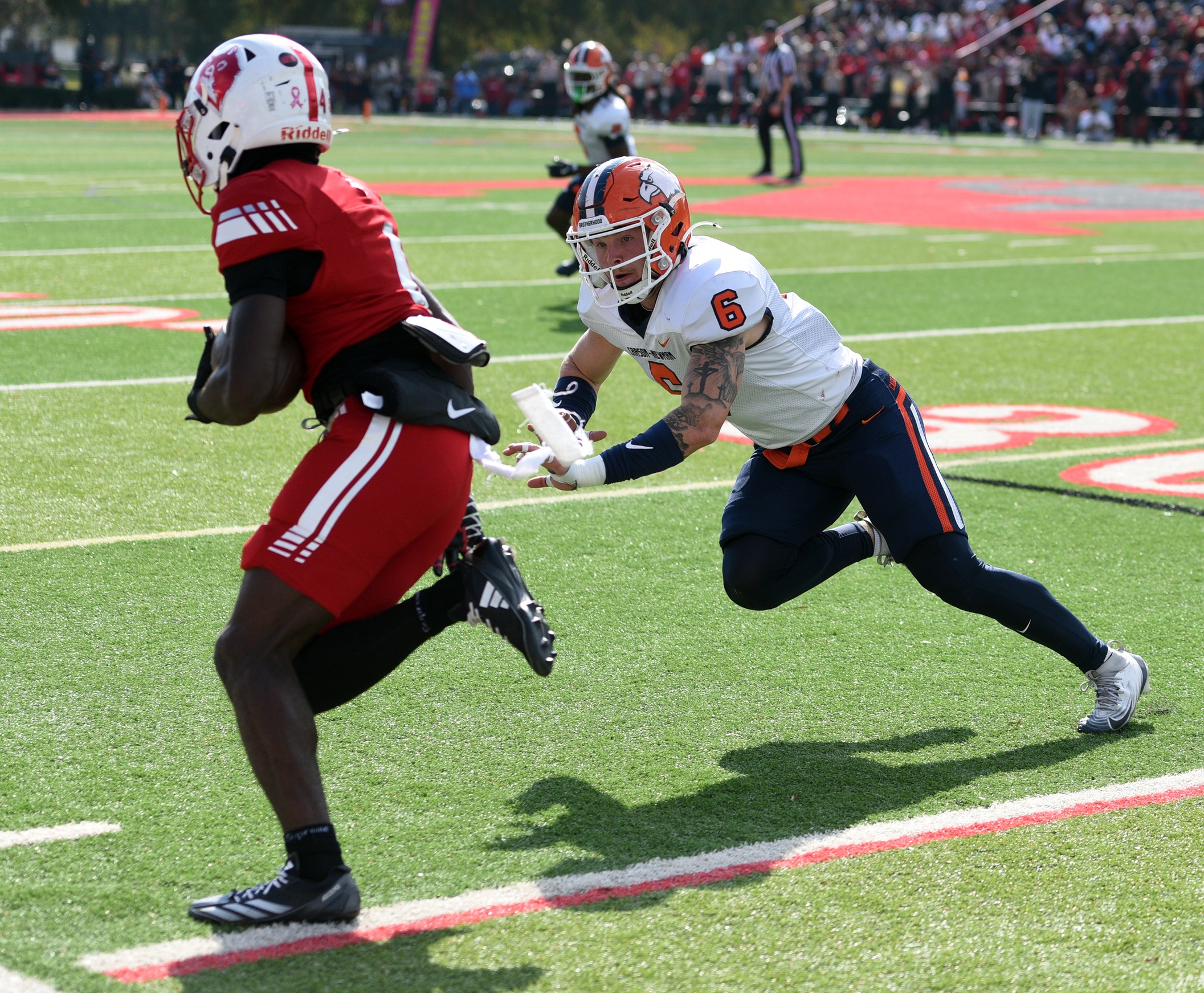 Heartbreak in Newberry, C-N falls to No. 18 Wolves in instant classic, 28-21