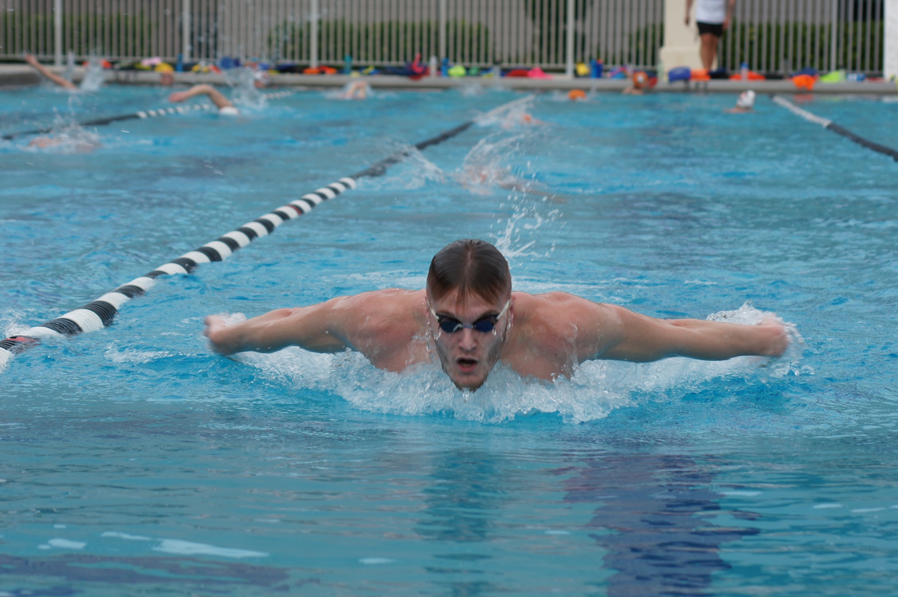 Eagles posts qualifiers in day one of final go round