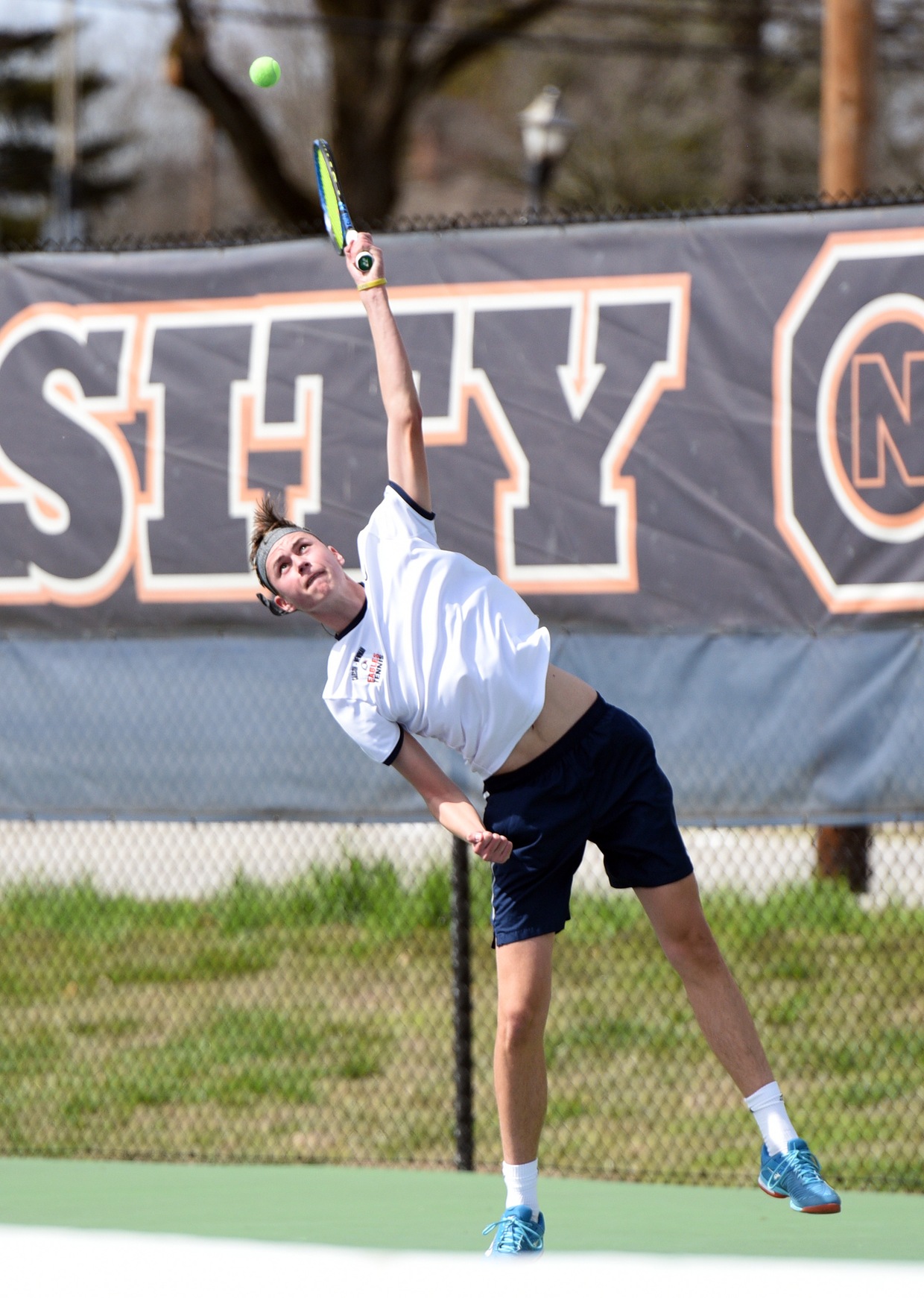 Eagles suffer first SAC loss as Anderson takes the 4-3 victory