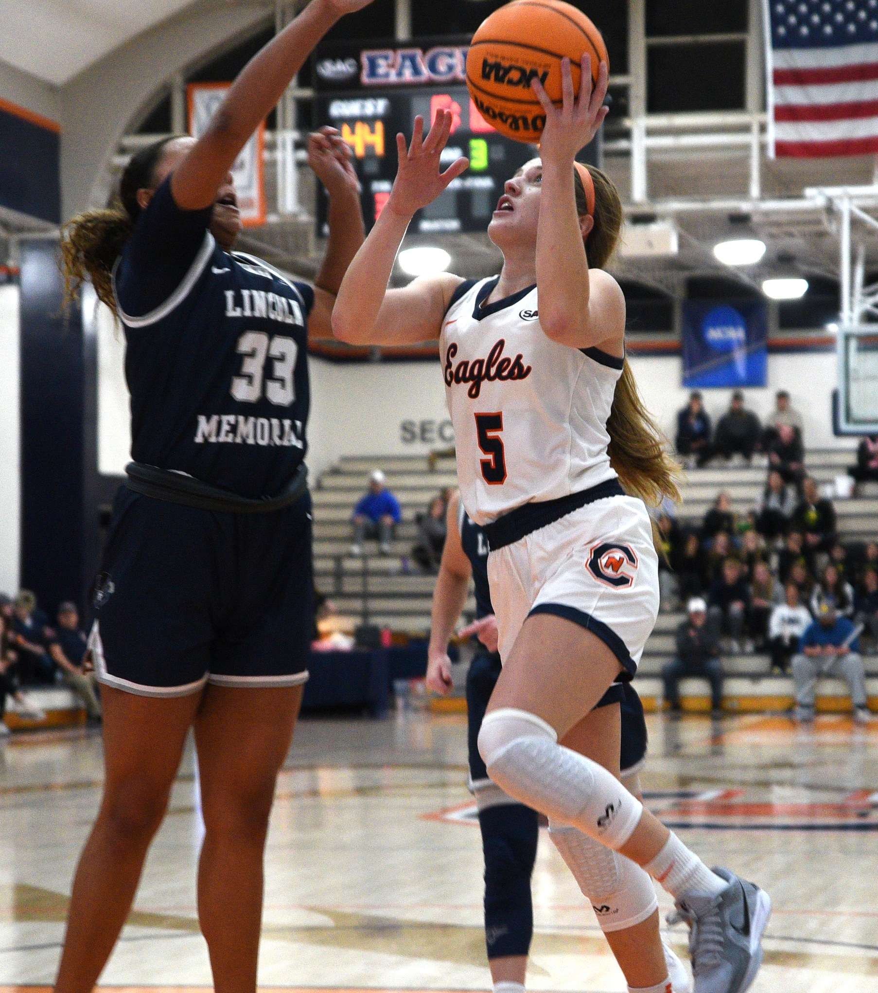 #25 C-N welcomes second-place Wingate to Holt Fieldhouse