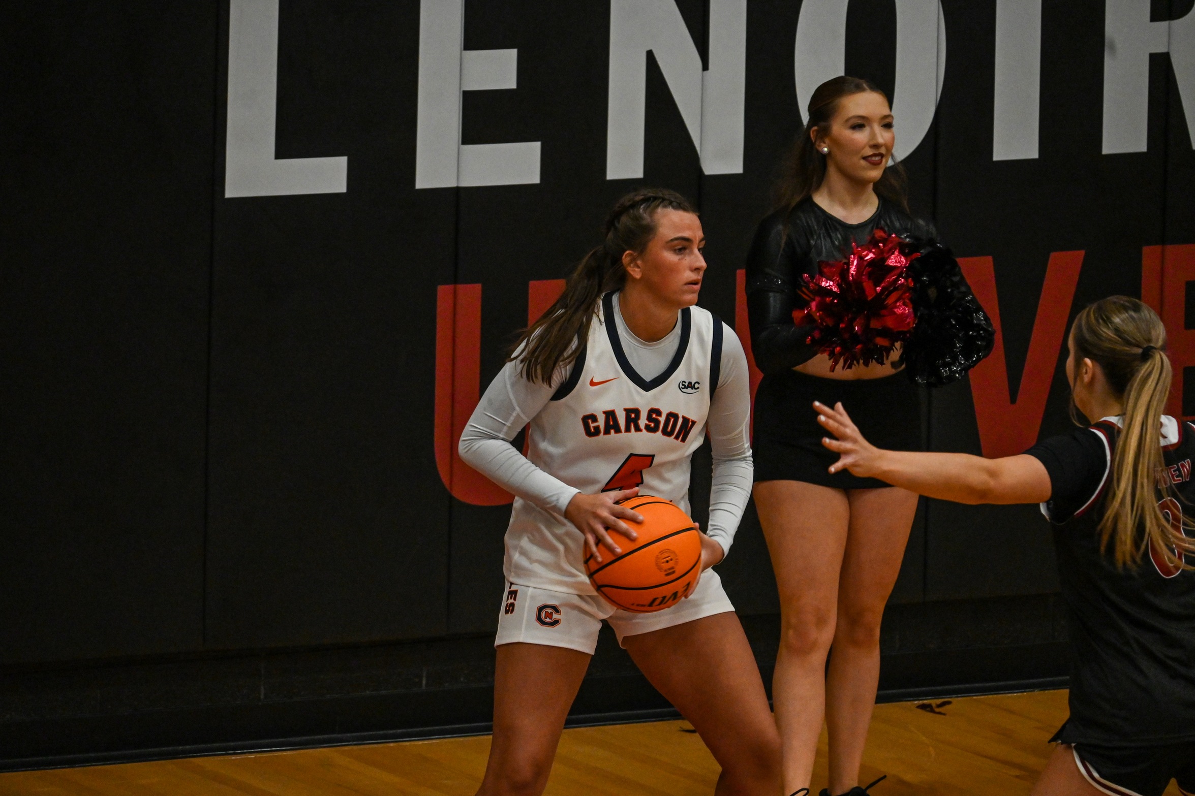 Lady Eagles drop high-scoring affair in Hickory