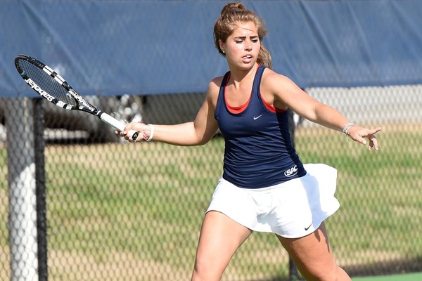 Eagles prepare for battle with undefeated Knights