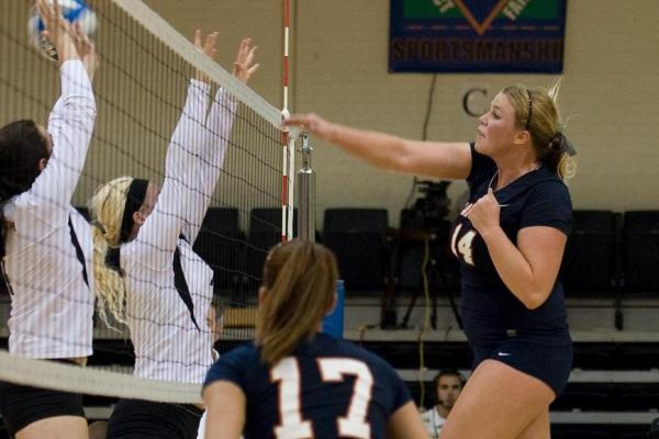 Swisher swings Lady Eagles to sweep of Anderson